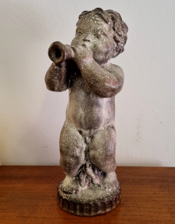 Dreng med trompet Keramik fra Michael Andersen Bornholm